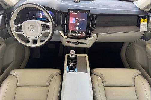 2026 Volvo XC90 Ultra Dark Theme