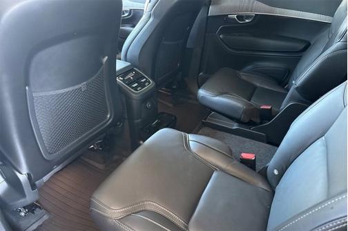 2023 Volvo XC90 Recharge Plug-In Hybrid Ultimate