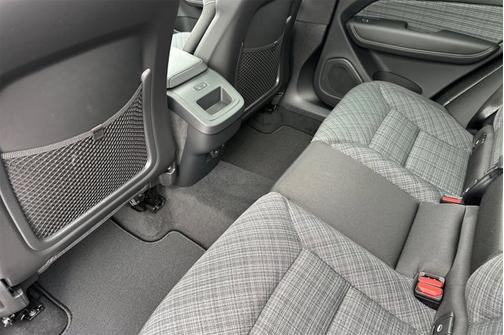 2025 Volvo XC60 Core