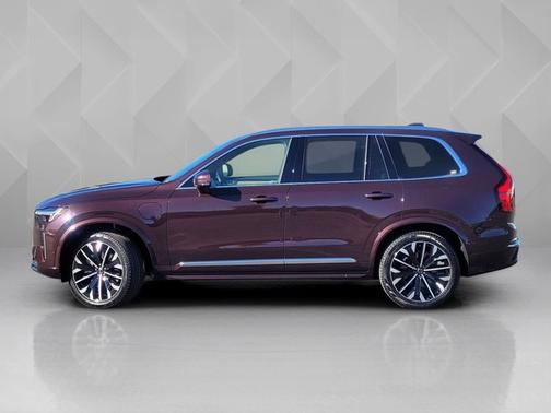 2025 Volvo XC90 Plug-In Hybrid Ultra