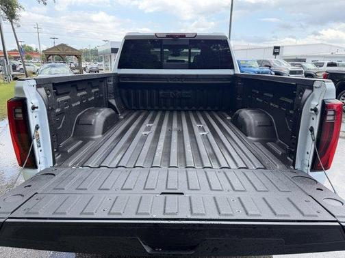 Glacier White 2026 GMC Sierra 2500 Denali