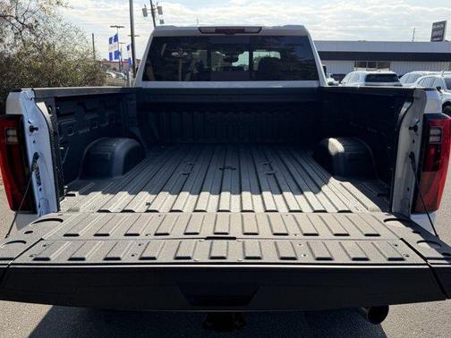 Glacier White 2026 GMC Sierra 2500 Denali