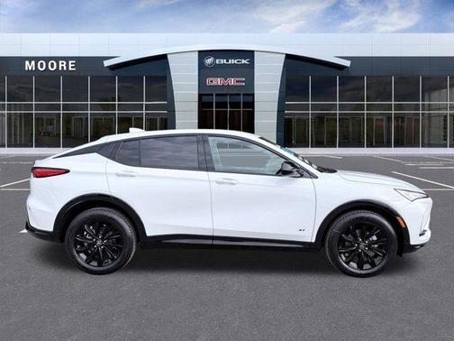 Summit White 2026 Buick Envista Sport Touring