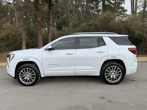 2026 GMC Terrain AWD Denali