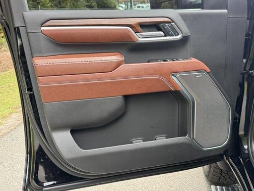 2024 GMC Sierra 2500 Denali Ultimate