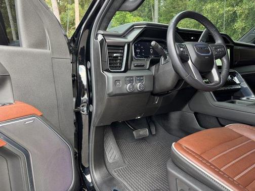 2024 GMC Sierra 2500 Denali Ultimate