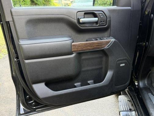 Black 2021 Chevrolet Silverado 1500 High Country