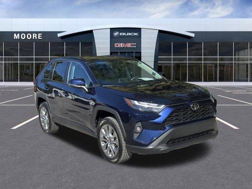 2022 Toyota RAV4 XLE Premium