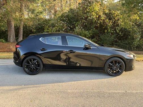 2025 Mazda Mazda3 FWD w/Premium Package