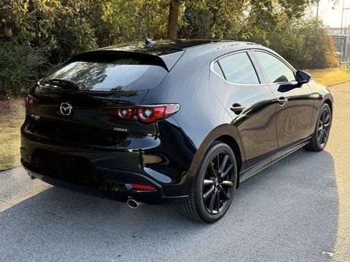 2025 Mazda Mazda3 FWD w/Premium Package