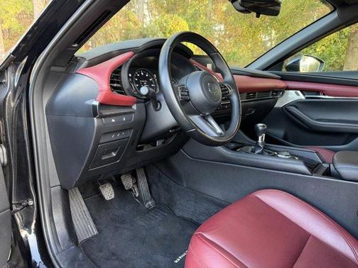 2025 Mazda Mazda3 FWD w/Premium Package