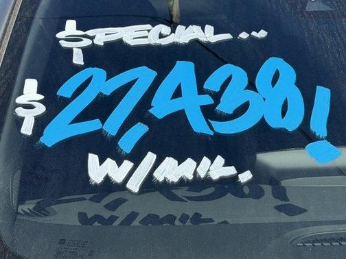 Moonstone Gray Metallic 2026 Buick Envista Preferred