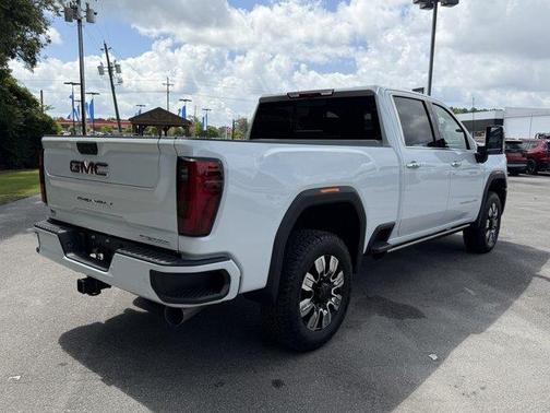 Glacier White 2026 GMC Sierra 2500 Denali