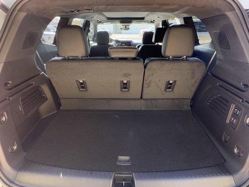 2026 GMC Acadia FWD Denali Ultimate