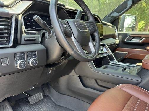 2024 GMC Sierra 3500 Denali Ultimate