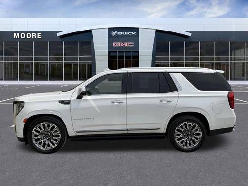 White Frost Tri-Coat 2023 GMC Yukon Denali Ultimate