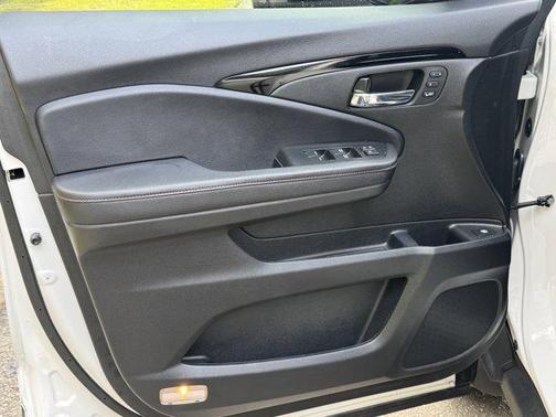 2024 Honda Ridgeline Black Edition