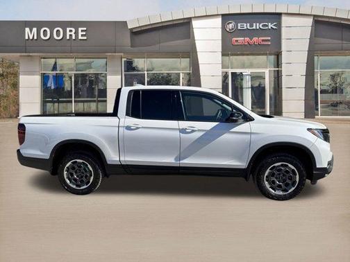 2024 Honda Ridgeline Black Edition