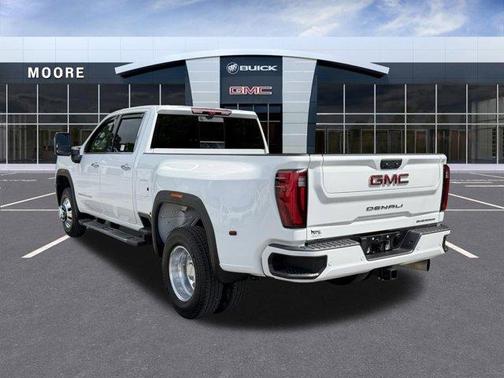Summit White 2024 GMC Sierra 3500 Denali