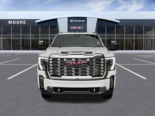 Summit White 2024 GMC Sierra 3500 Denali
