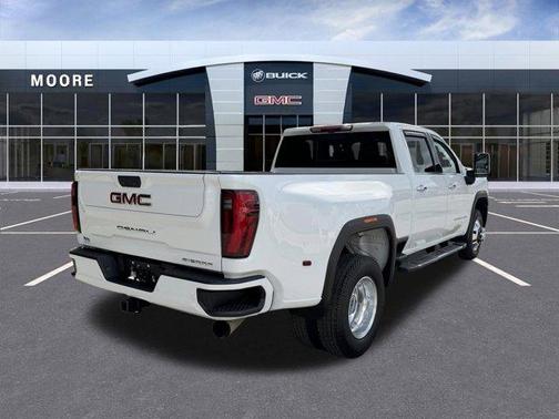 Summit White 2024 GMC Sierra 3500 Denali