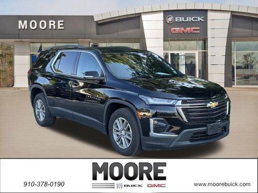 2022 Chevrolet Traverse LT Leather
