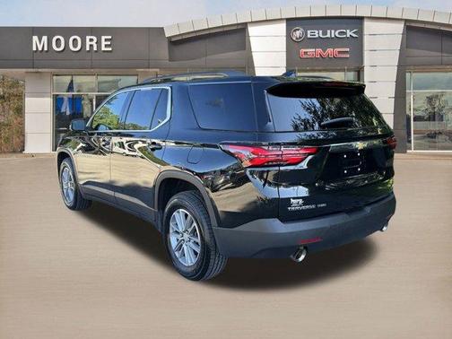 2022 Chevrolet Traverse LT Leather