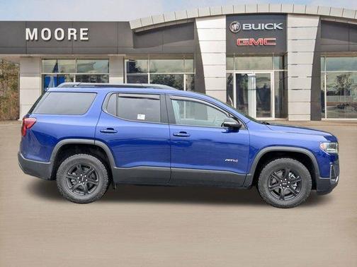 2023 GMC Acadia AT4