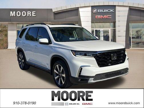 2023 Honda Pilot Touring
