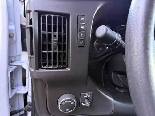 Summit White 2025 GMC Savana 2500 Work Van
