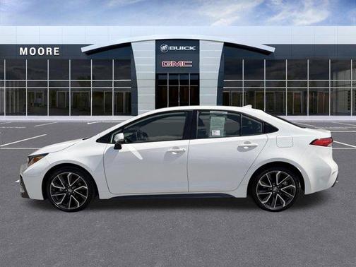 Super White 2021 Toyota Corolla SE