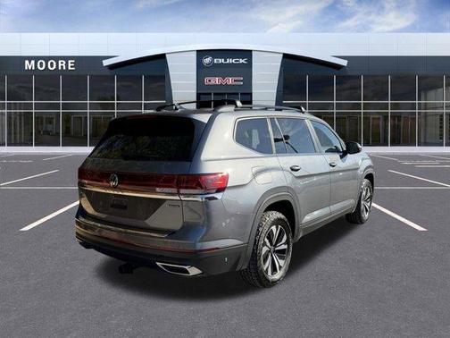 2025 Volkswagen Atlas 2.0T SE