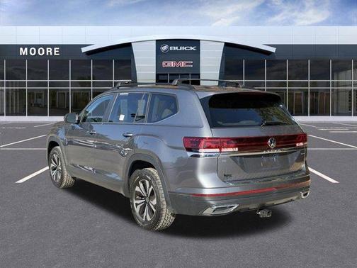 2025 Volkswagen Atlas 2.0T SE