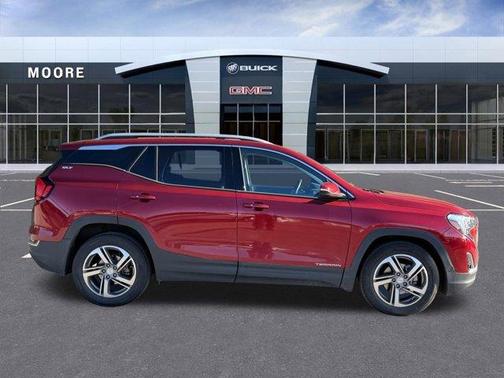 2020 GMC Terrain SLT