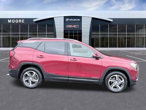 2020 GMC Terrain SLT