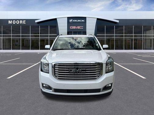 White Frost Tri-Coat 2020 GMC Yukon SLT