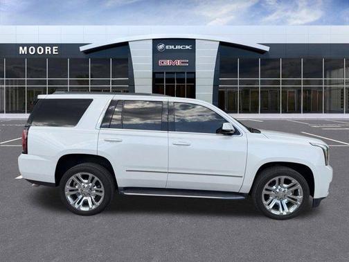 White Frost Tri-Coat 2020 GMC Yukon SLT