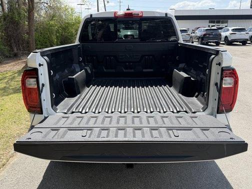 Summit White 2023 GMC Canyon AT4