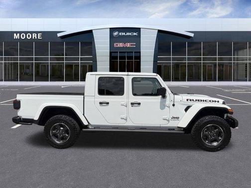Bright White Clearcoat 2021 Jeep Gladiator Rubicon