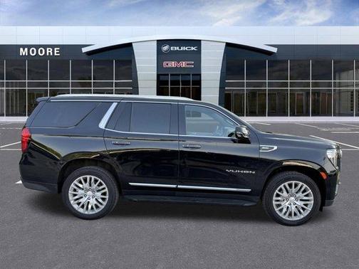 Onyx Black 2023 GMC Yukon SLT