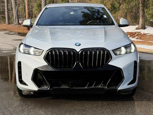 2025 BMW X6 xDrive40i