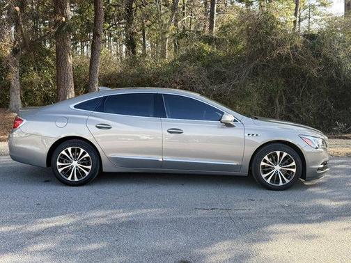 2017 Buick LaCrosse Essence