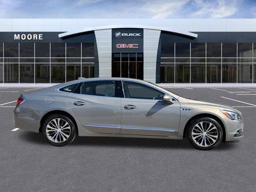 2017 Buick LaCrosse Essence