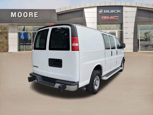 2024 Chevrolet Express 2500 Work Van