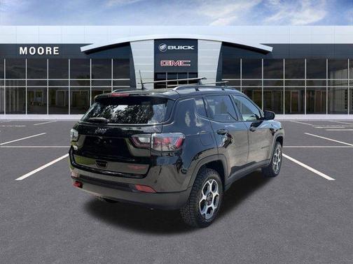 Diamond Black 2022 Jeep Compass Trailhawk