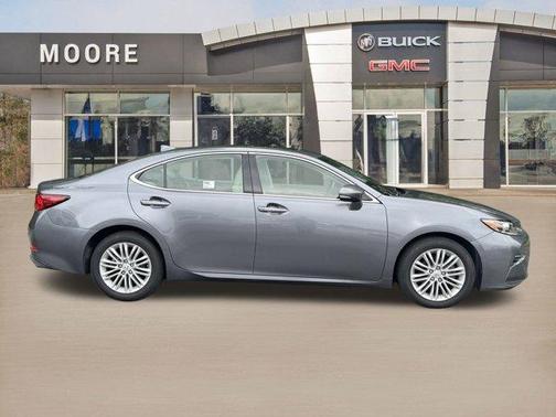 2017 Lexus ES 350 Base
