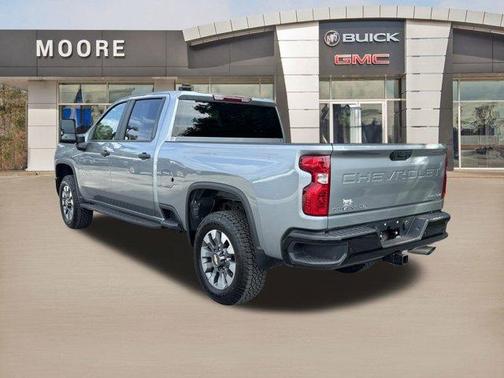 2024 Chevrolet Silverado 2500 Custom
