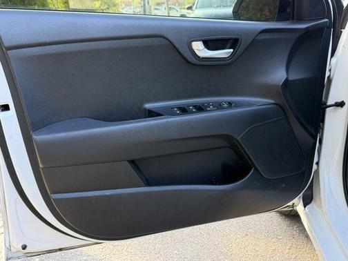 Clear White 2021 Kia Rio LX