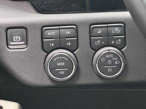 2025 Chevrolet Silverado 2500 ZR2