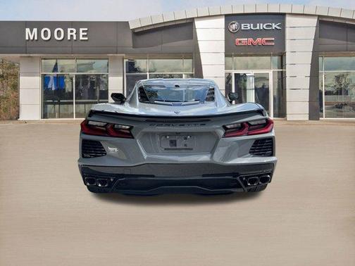 2025 Chevrolet Corvette Stingray w/1LT
